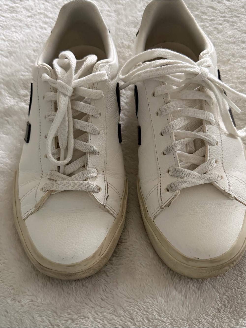 Veja White Sneakers with Black V Detail - Picture 3 of 8